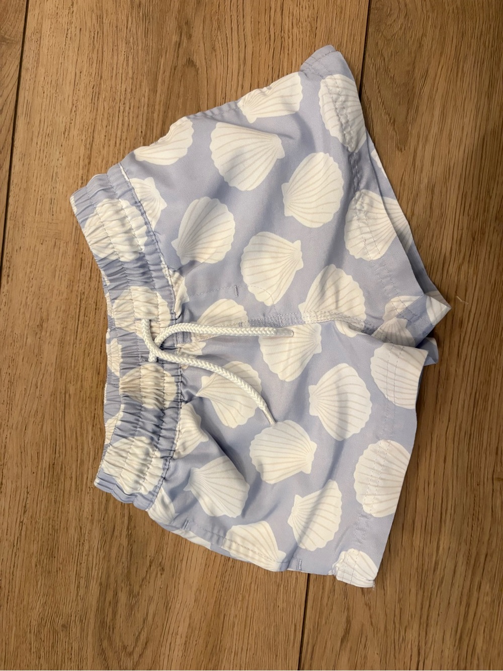 The Beaufort Bonnet Company Pale Blue Shell-Print Swim Shorts